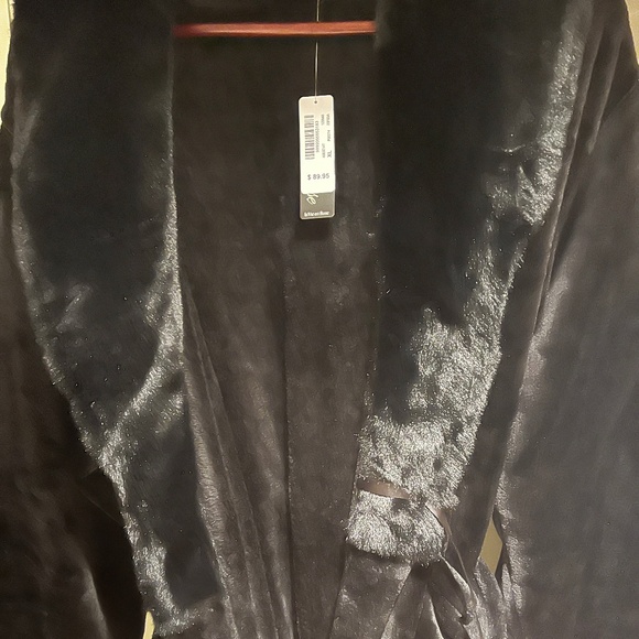 La Vie en Rose plush robe NEW - Picture 3 of 6